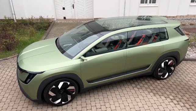 Skoda Vision 7S is five meters long