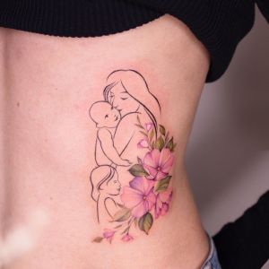 Stunning Rib Tattoos For Women with Meaning - mysteriousevent.com