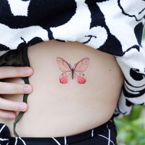 Stunning Rib Tattoos For Women with Meaning - mysteriousevent.com