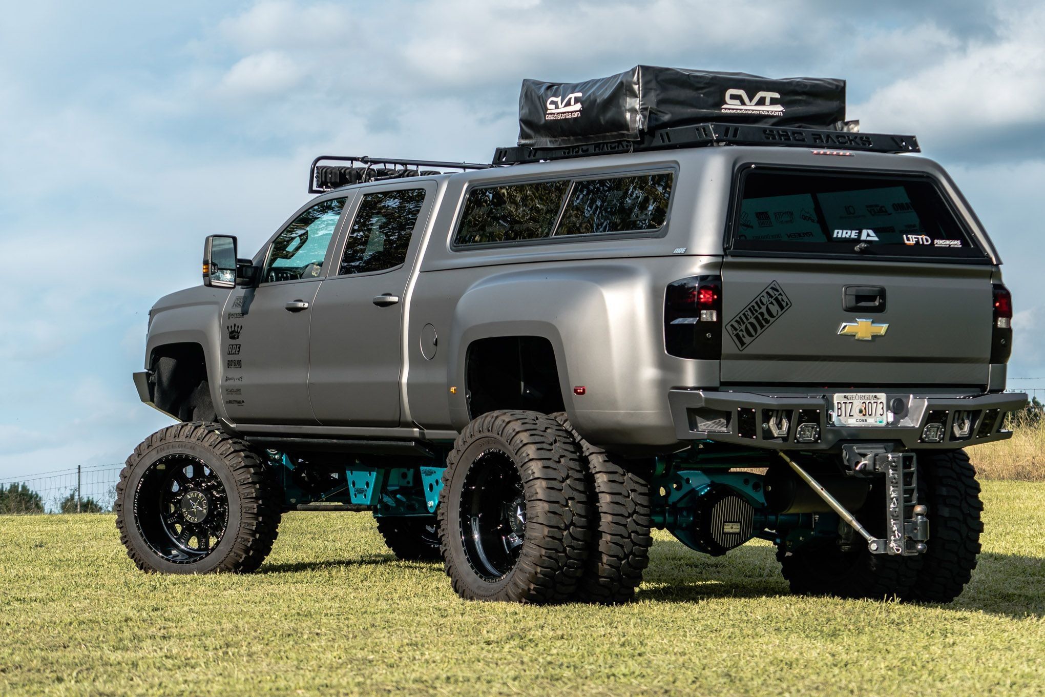 lamtac explore inside the dinosaur chevrolet off road with the giant s power of more than horsepower 650976c9a6165 Explore Insιde The "dinosaur" CҺevroleT Off Road With The Giant's Power Of More Than 759 Horsepower