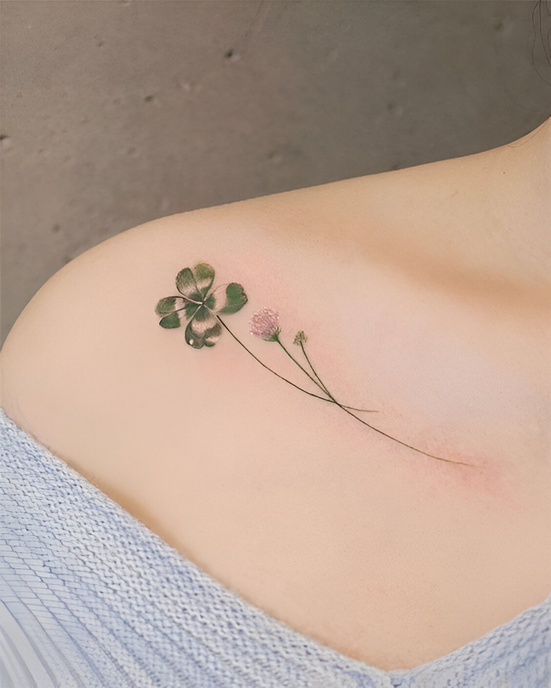 Charming And Fortunate Female Clover Tattoo Designs