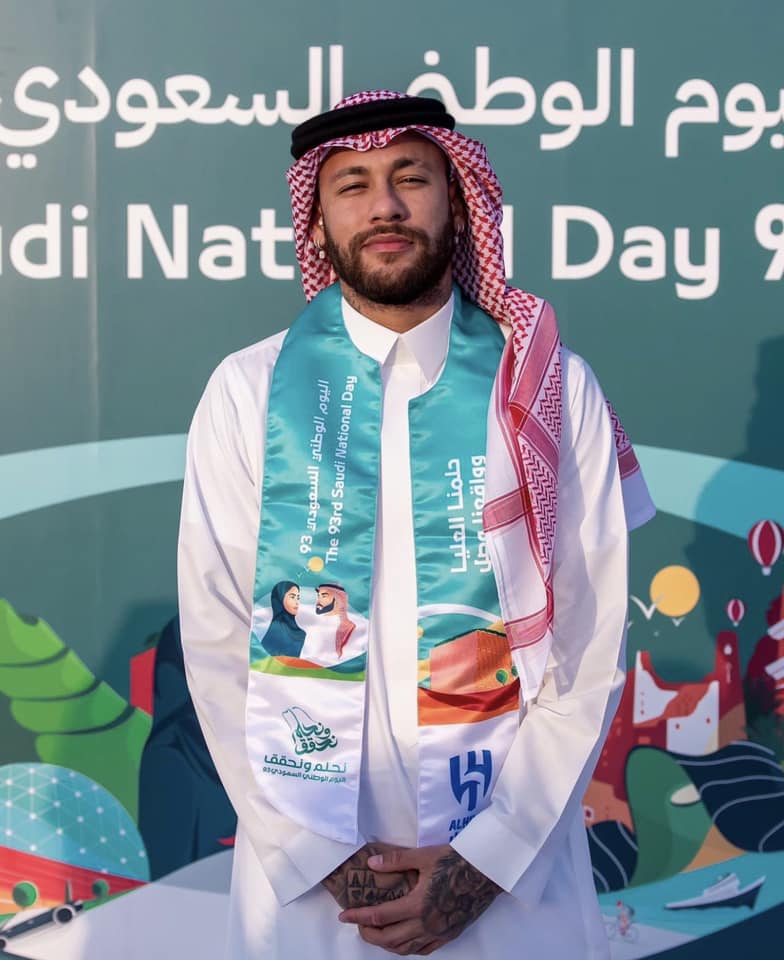 Neymar 'dissolves' on Saudi National Day 🇸🇦