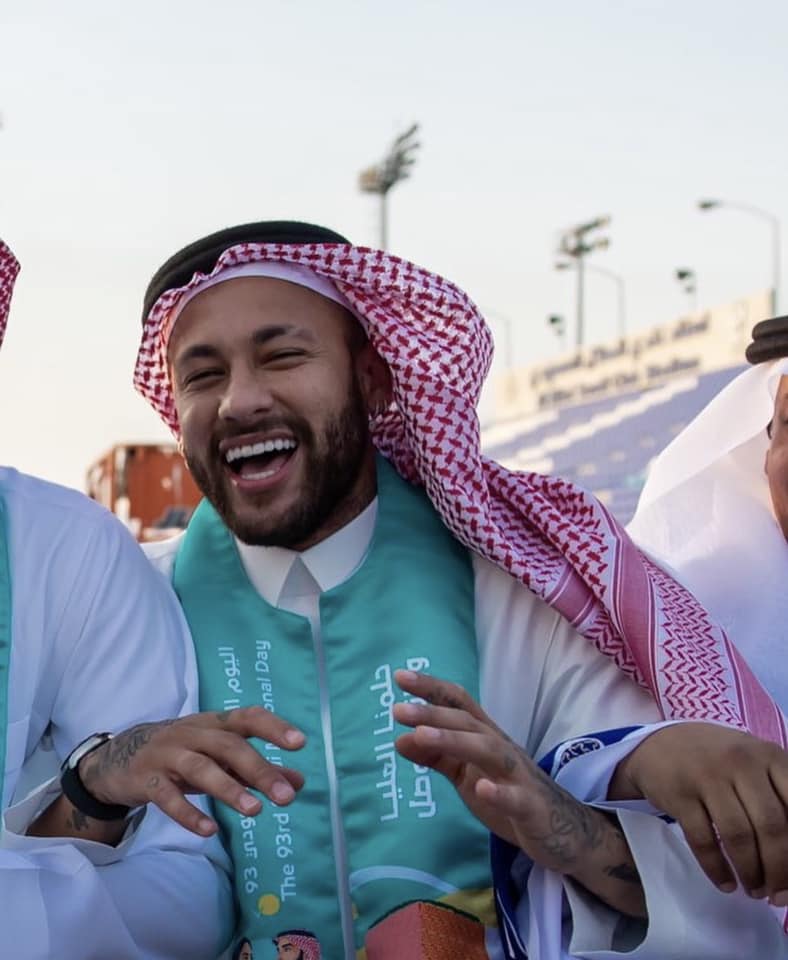 Neymar 'dissolves' on Saudi National Day 🇸🇦