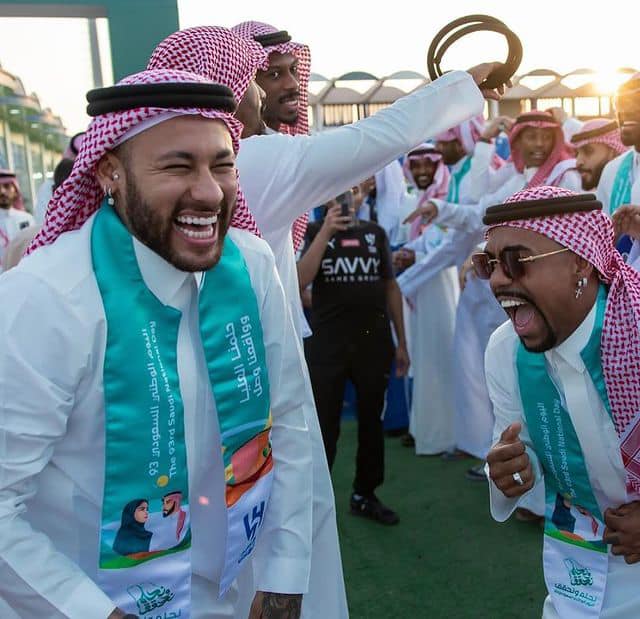 Neymar 'dissolves' on Saudi National Day 🇸🇦