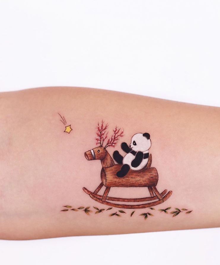 Cute minimalist watercolor tattoos you can't miss in 2023