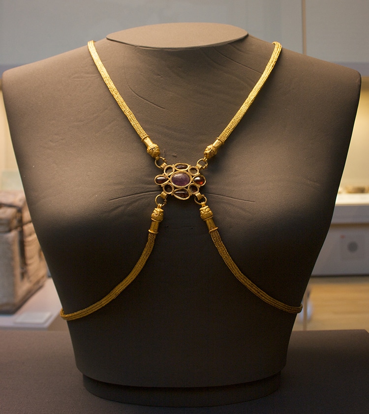 Hoxne Hoard Body Chain Gold