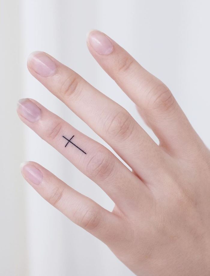 The Best Tiny Tattoos Of All Time