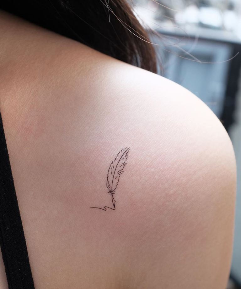 The Best Tiny Tattoos Of All Time