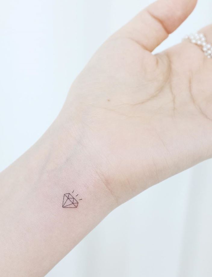 The Best Tiny Tattoos Of All Time