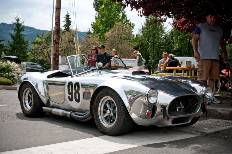 lamtac discover the charming elegance of the shelby cobra roadster with its entire exterior silver plated 652d5611c4d3a Discover The Charming Elegance Of The 1967 Shelby Cobra 427 Roadster With Its Entire Exterior Silver-Plated