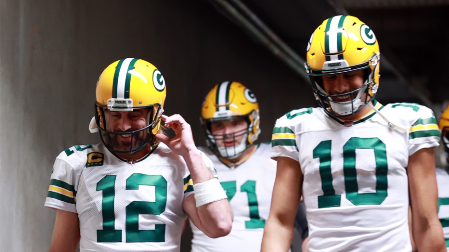 Packers QB Jordan Love Talks Aaron Rodgers' Contract Extension