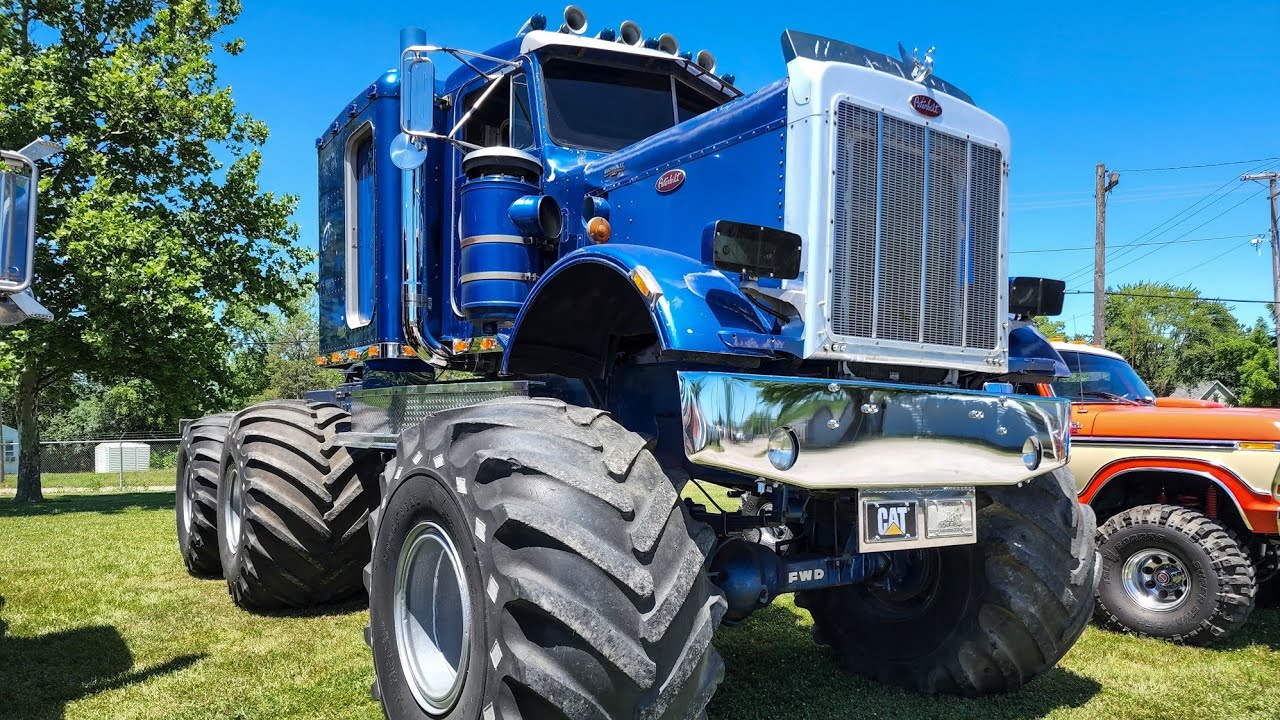 lamtac close up of abfi super monster truck selling king of the road peterbilt revived in 6545f81368da5 Close-Up Of ABFI - 1986 Super Monster Truck Selling "king Of The Road" Peterbilt 6×6 Revived In 2023