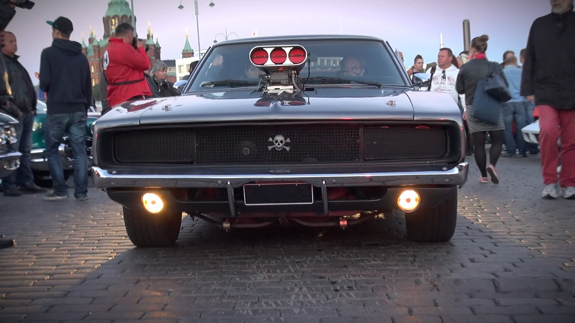 lamtac close up of the dodge charger with more than horsepower that won dom s heart in fast furious 655cc019e9252 Close-Up Of The 1968 Dodge Charger With More Than 567 Horsepower That Won Dom's Heart In 'Fast & Furious'