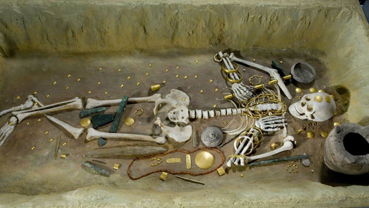 "Oldest Gold of Humankind" Found in Varna Necropolis Was Buried 6,500 Years Ago
