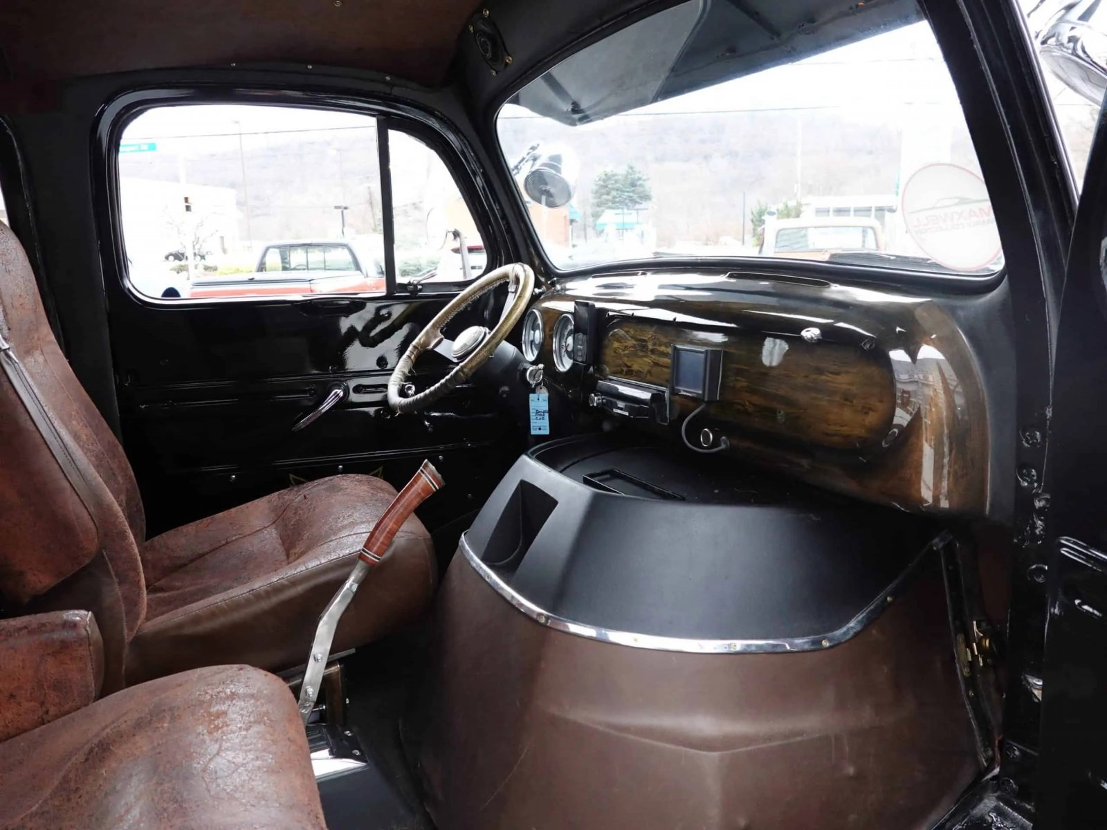 1951 Ford COE "The Big Bandit": A Classic Icon of its Time