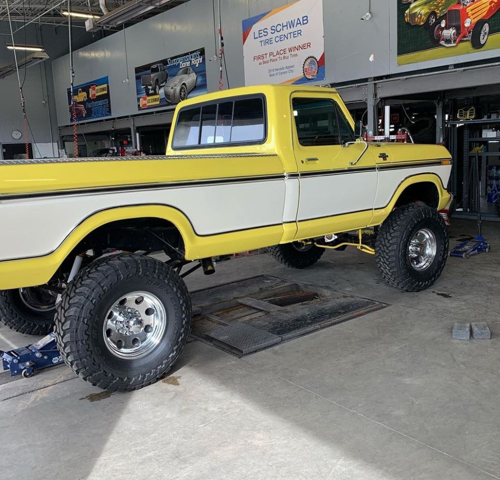 The 1978 Ford F-350 with a 530 Stroker Generating 640 HP