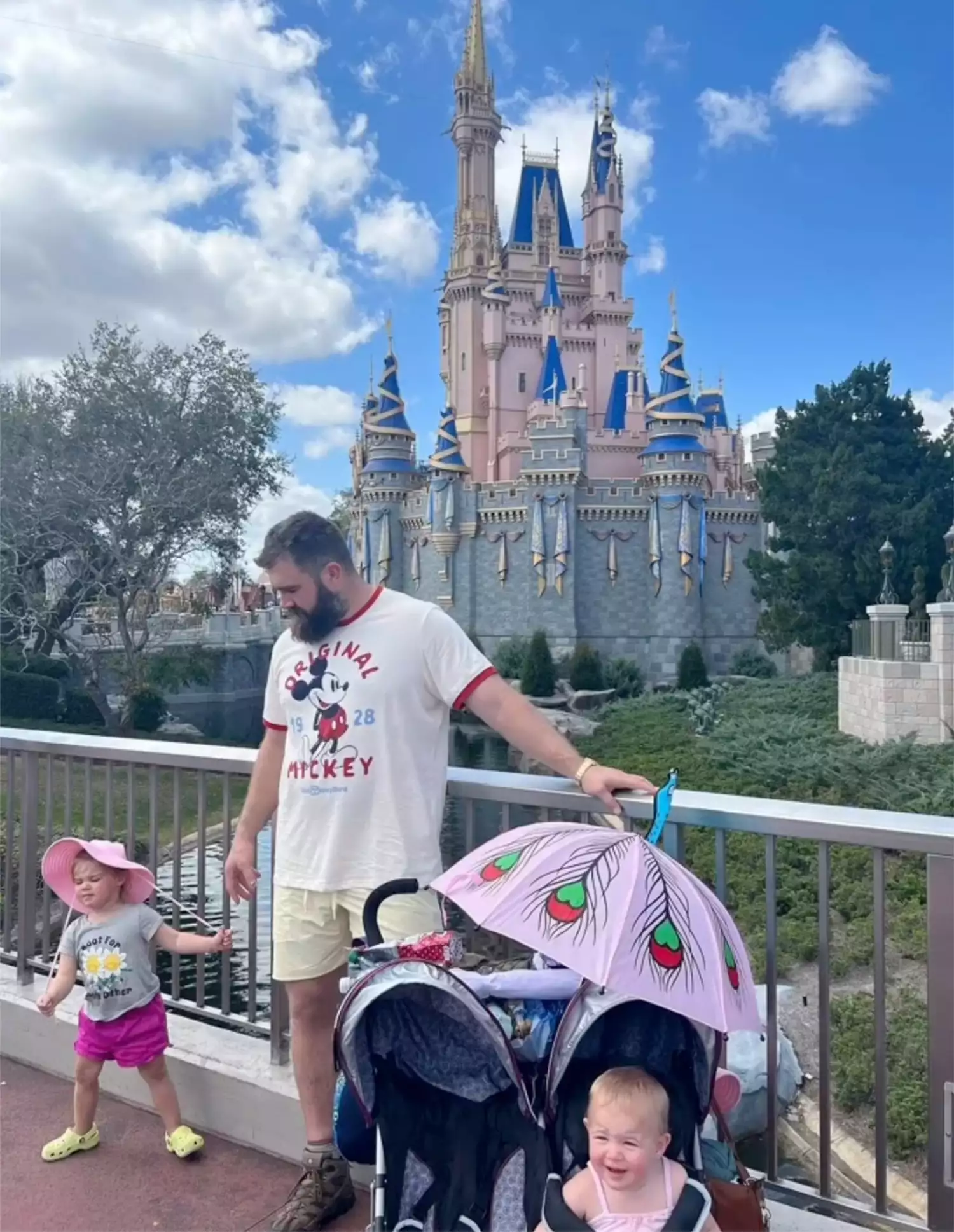 Jason Kelce and his kids at Disney World