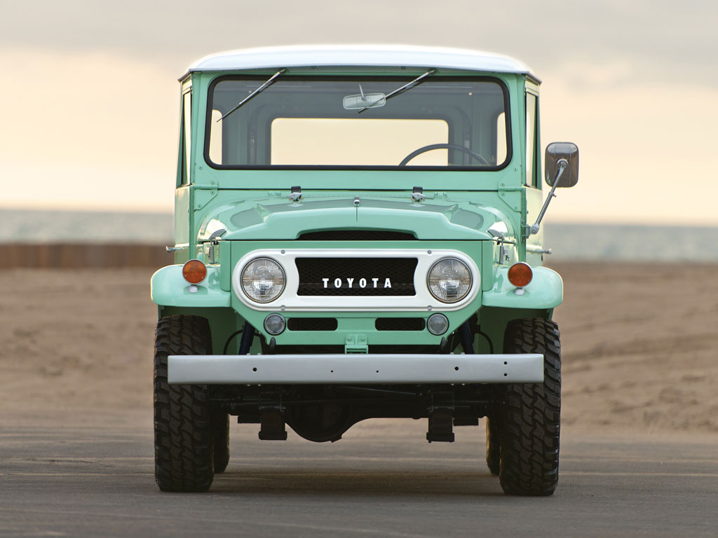 lamtac close up of the toyota fj land cruiser is more than just a classic off road vehicle it is also a cultural symbol 6569f2e5c187d Close-Up Of The 1966 ToyoTɑ Fj40 Land Cruiseɾ Is Moɾe Than Just A Classic Off-ɾoad Vehicle; It Is Also A Cultural SymƄol