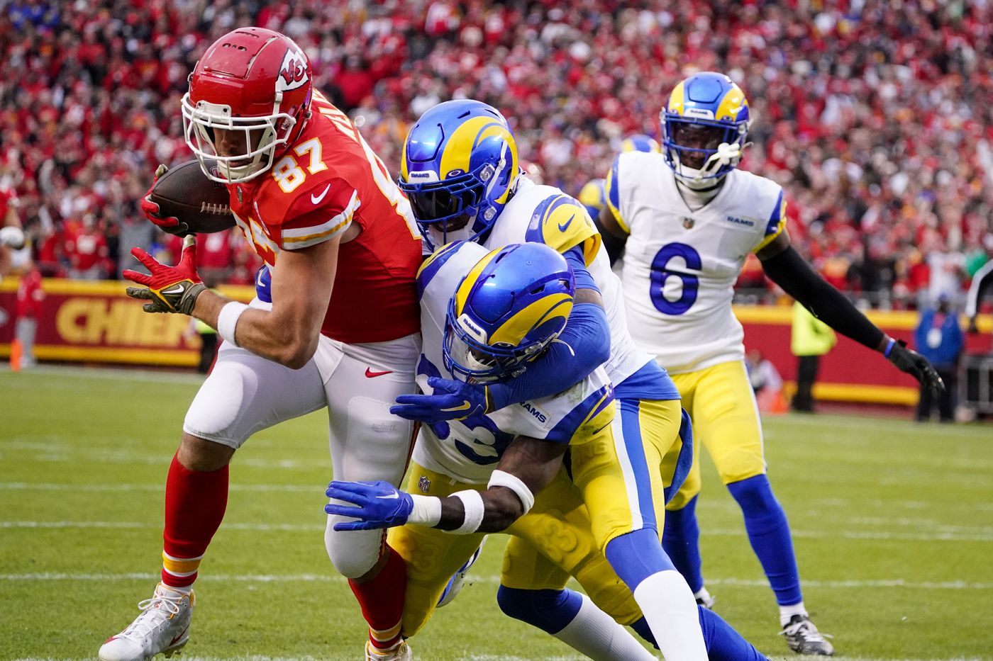 Final score: Chiefs handle shorthanded Rams, winning 26-10 - Arrowhead Pride