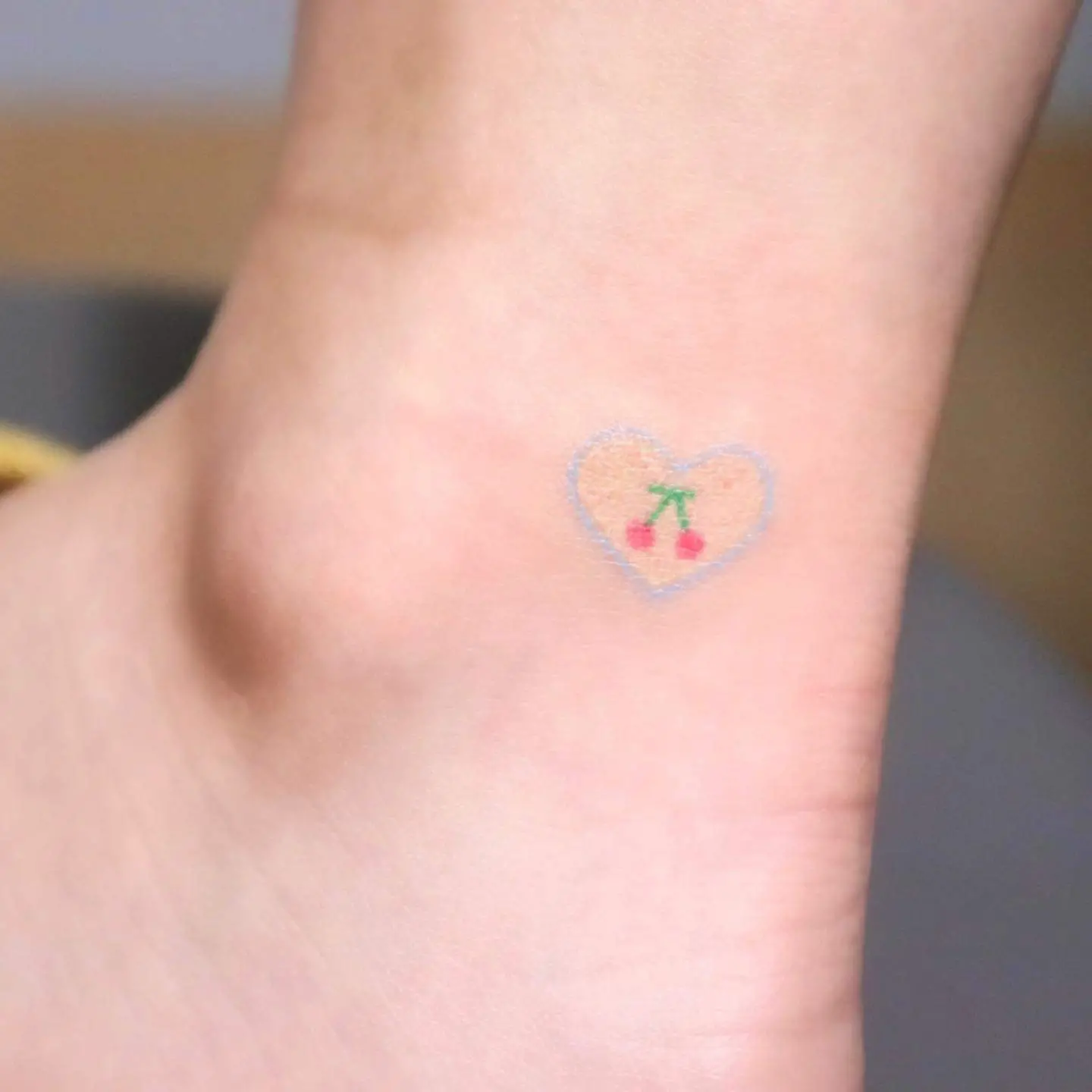 Small simple tattoo design by reumitat