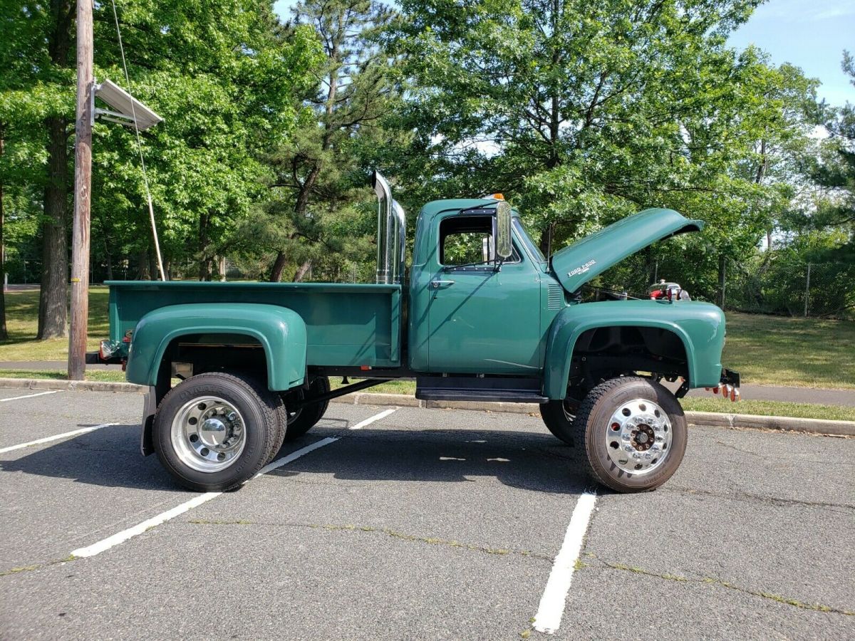 A Glimpse into the 1953 F100 Built On F600 Chassis Diesel 4x4