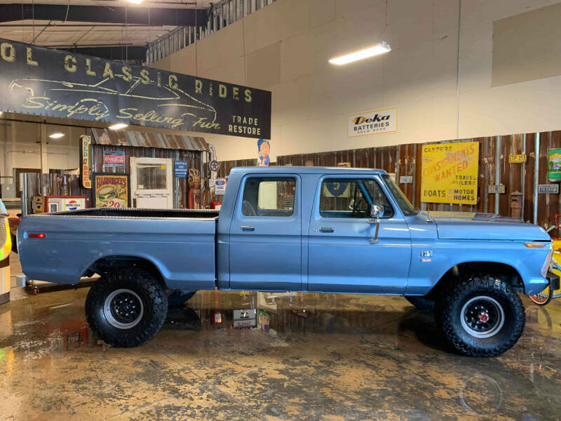 1975 Ford F250 Crew Cab High Boy 4X4