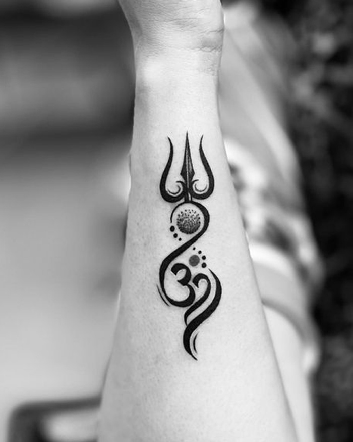 Trishul Om Tattoo Design