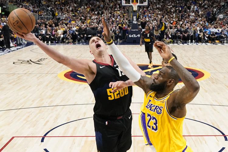 LeBron James rants at NBA's replay center for calls, Lakers lose on buzzer-beater,  trail Denver 2-0 | National Sports | ottumwacourier.com