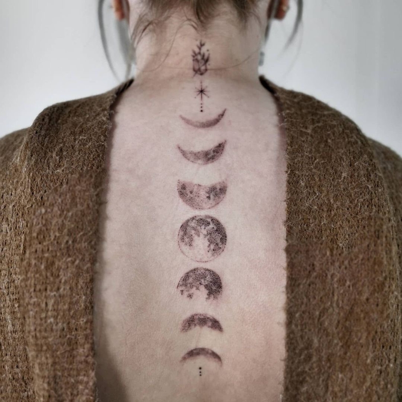 cool moon cycle spine tattoo @anna.alabaster 3