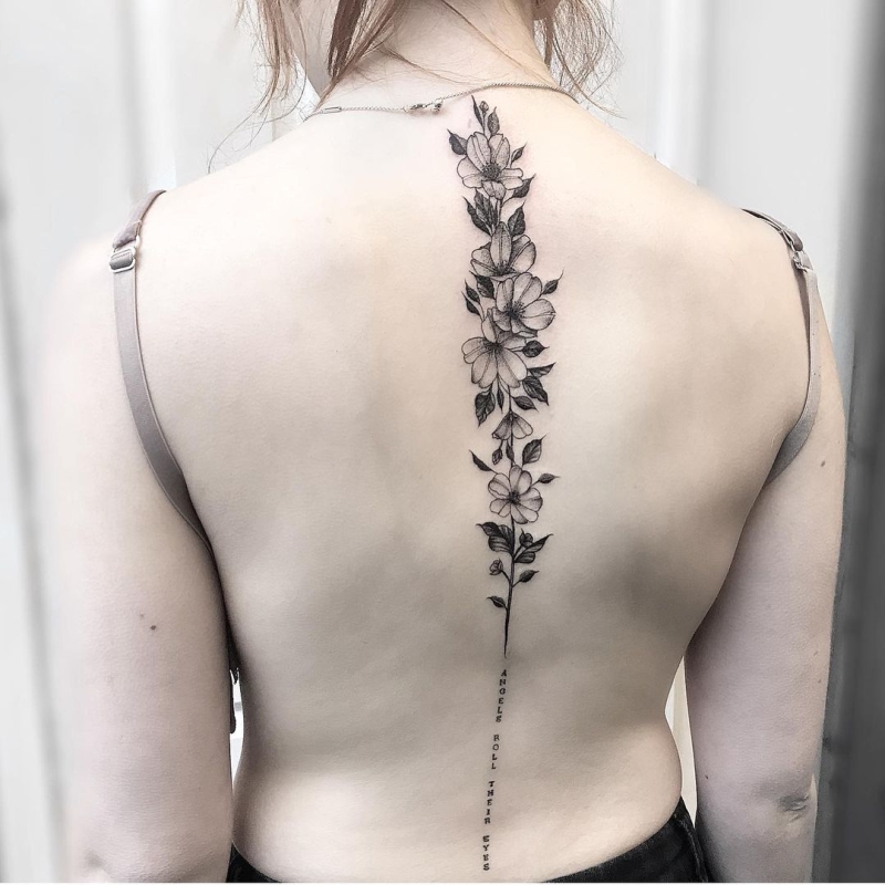 floral spine tattoo @abbiewaytetattoo 3a