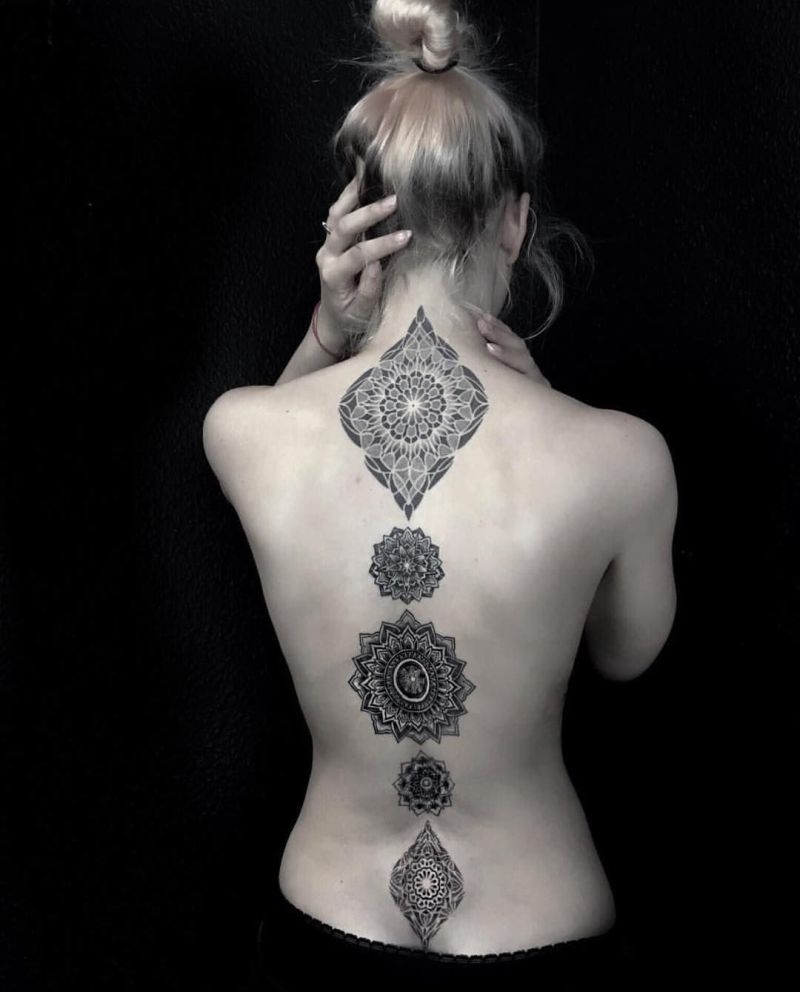 spine mandala by Maya Mysteria Tattooartist 2