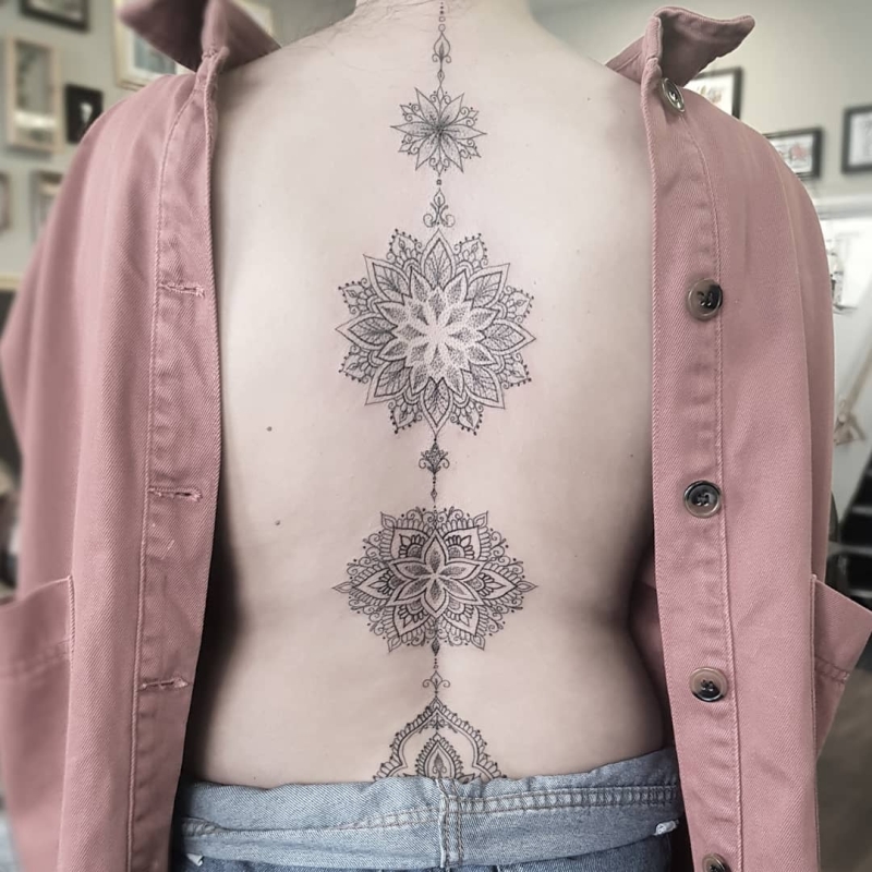 spine mandalas @browngirltatz @halifaxtattoo 1