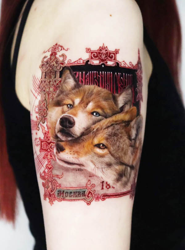 Two adorable foxes tattoo by @eunb.tt