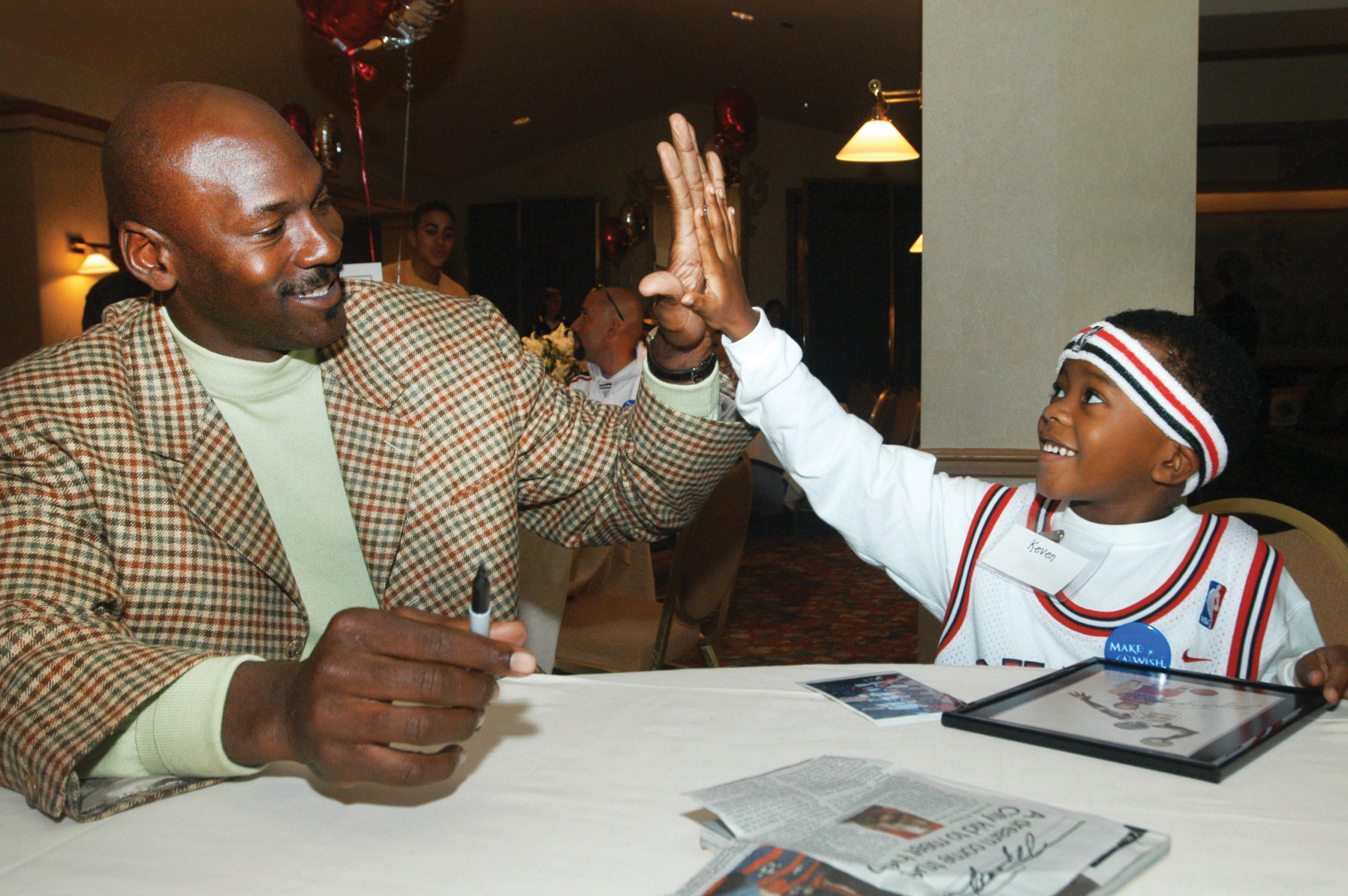 Michael Jordan Celebrates His Birthday With a $10 Million Gift to  Make-a-Wish Foundation