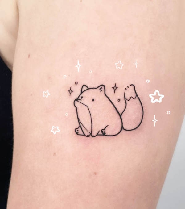 Super adorable fox tattoo by @math.lis_