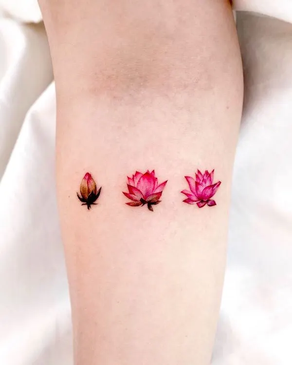 Small lotus tattoo by @donghwa_tattoo