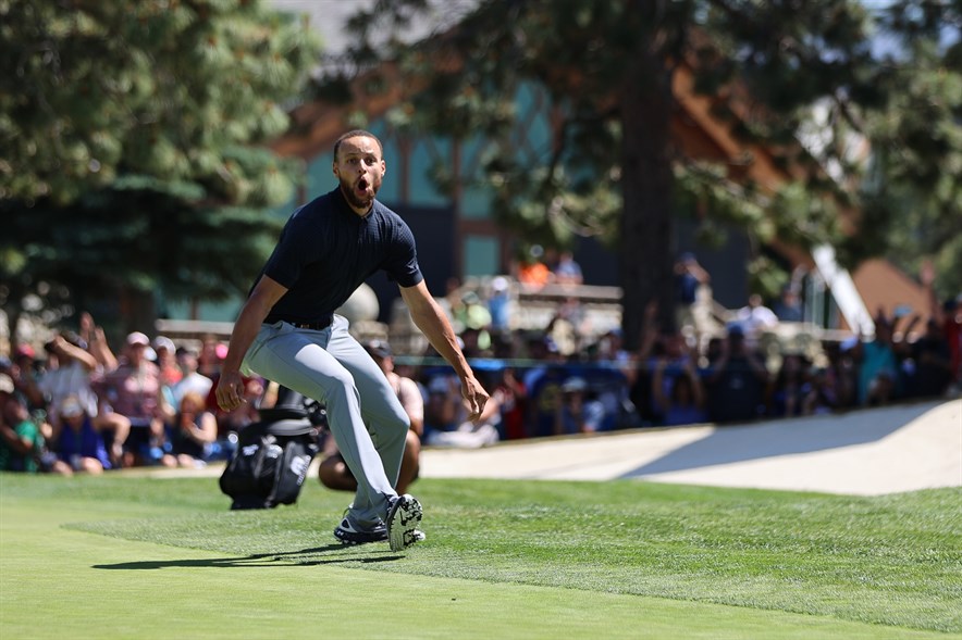 NBA-ster Stephen Curry wint celebrity-toernooi na hole-in-one en  waanzinnige putt • Golf.nl