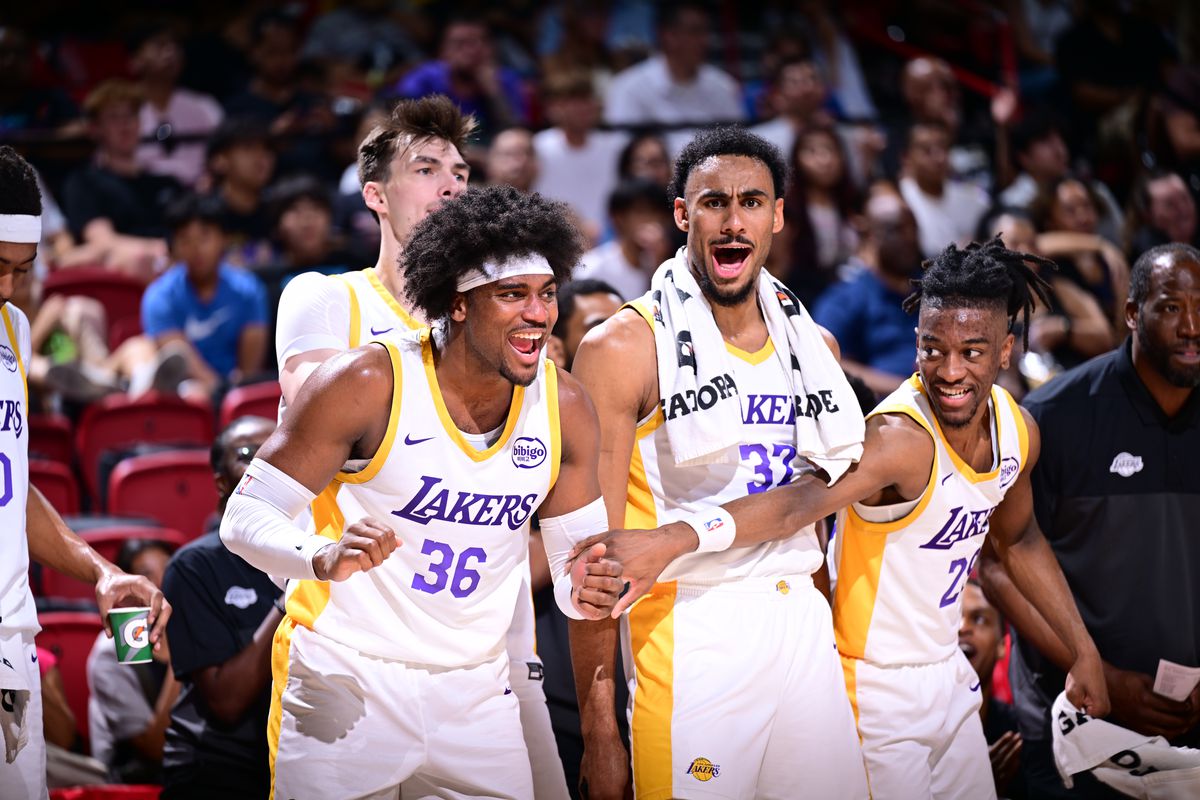 Lakers vs. Bulls Final Score: Lakers blowout Bulls in Summer League -  Silver Screen and Roll