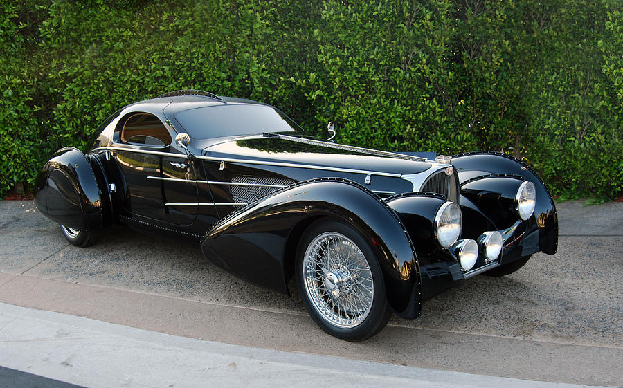 Delahaye Pacific by Bill Dutting