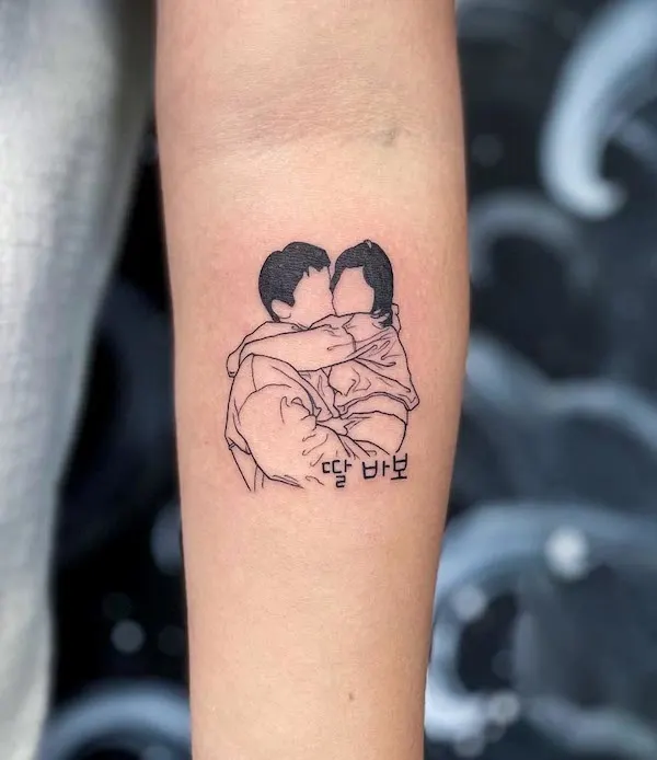 Hugs - heartwarming father daughter tattoo by @tattoojinnie