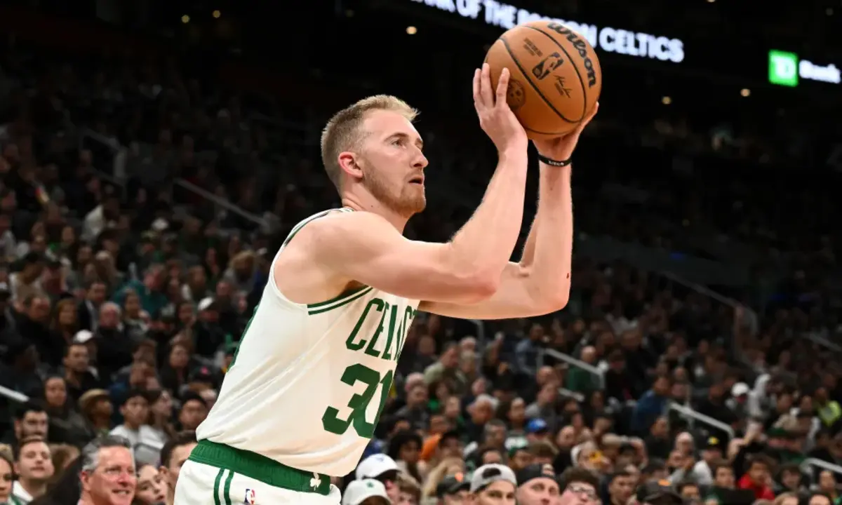 New York Knicks' Rival Boston Celtics Extend Sharpshooter Sam Hauser:  Tracker - Athlon Sports