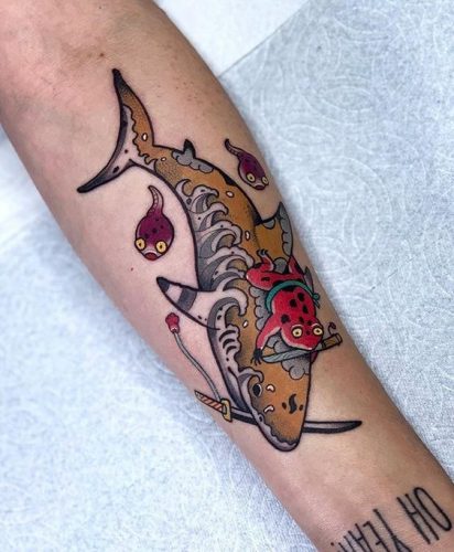 Explore 18 Stunning Shark Tattoo Designs for 2024: From Elegant Minimalism to Vibrant Watercolors