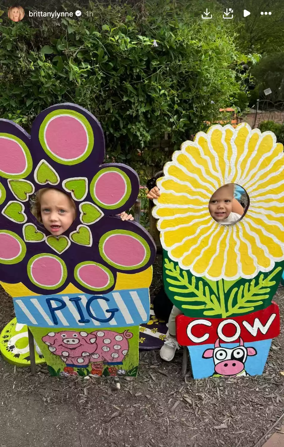 Brittany Mahomes' kids at a petting zoo