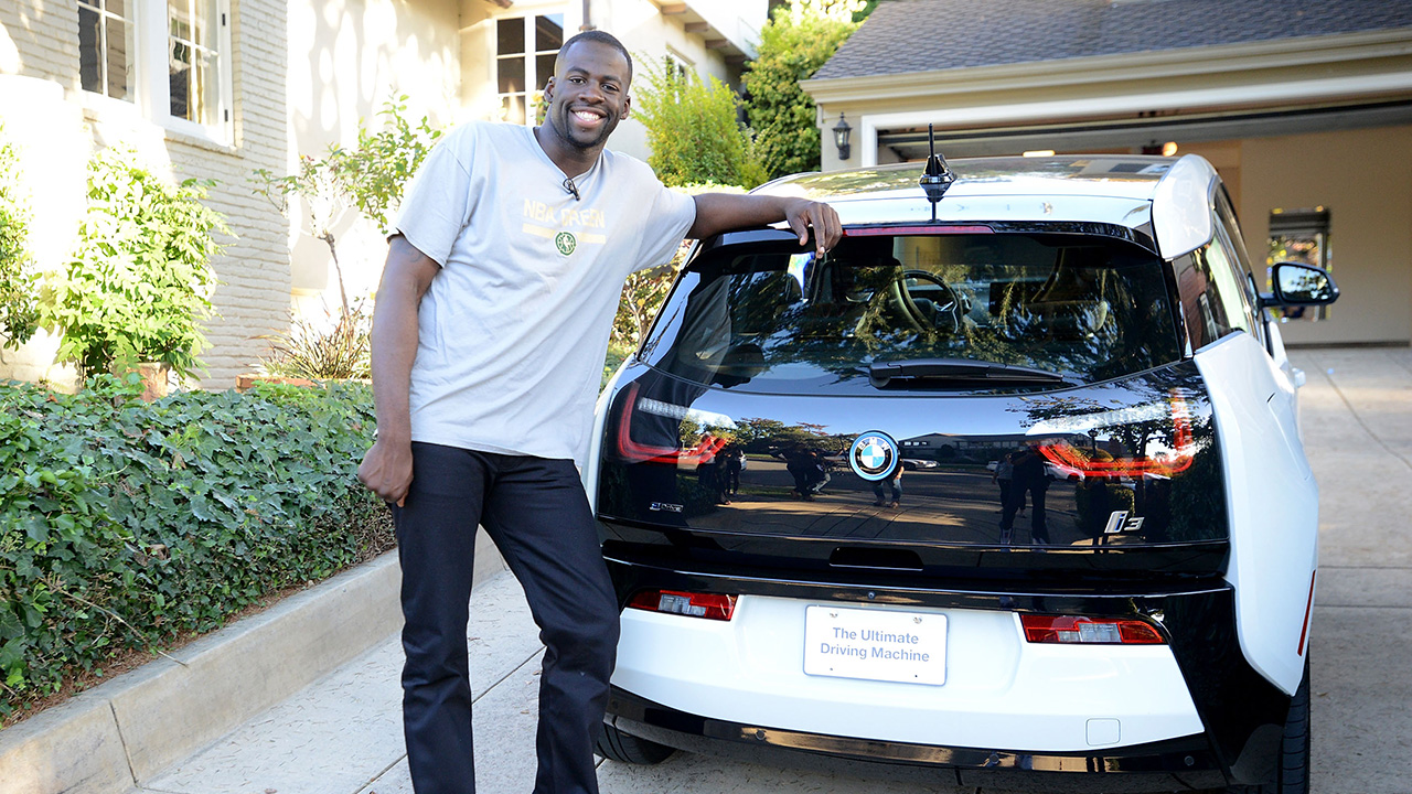 Draymond Green 2024: Fiancée, net worth, tattoos, smoking & body facts -  Taddlr