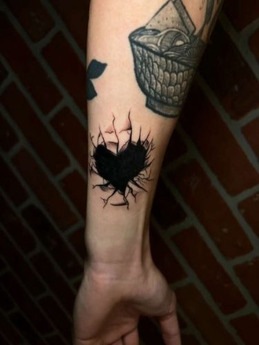 Discover Top 20 Black Heart Tattoo Designs for 2024: Symbolism &#038; Style in Ink