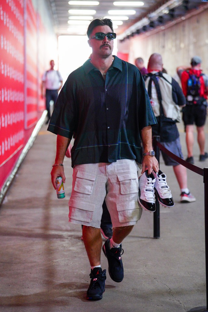 Chiefs tight end Travis Kelce (87) enters the stadium via the tunnel prior to a game against the New Orleans Saints at GEHA Field at Arrowhead Stadium on October 7, 2024.