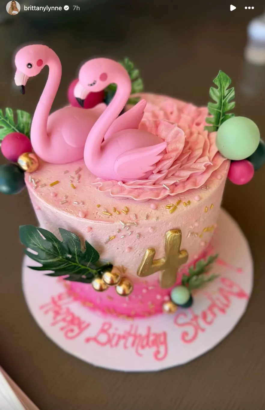 Brittany Mahomes daughter birthday cake