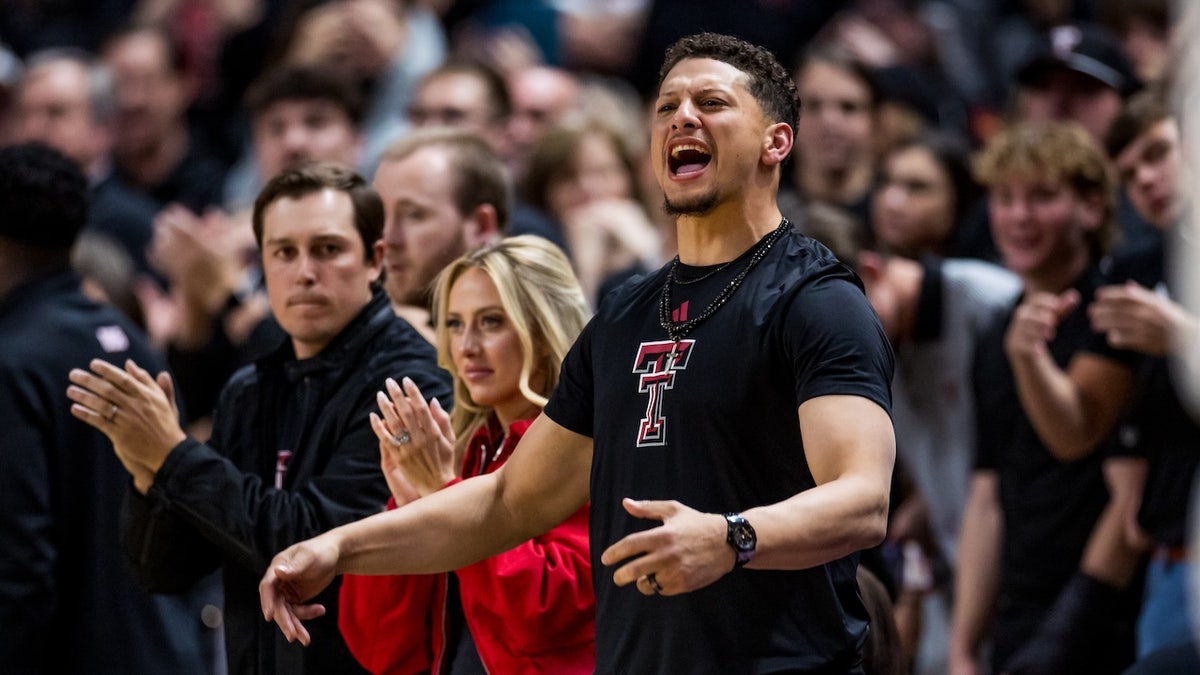 Patrick Mahomes’ Barber Tells All The Story Behind His Famous Hair