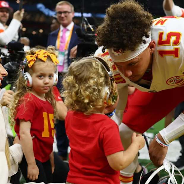Patrick Mahomes and his kids