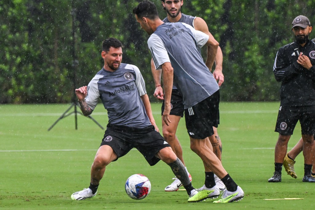 Inter Miami's Lionel Messi trains in the rain at Fort Lauderdale, Florida, on July 20, 2023